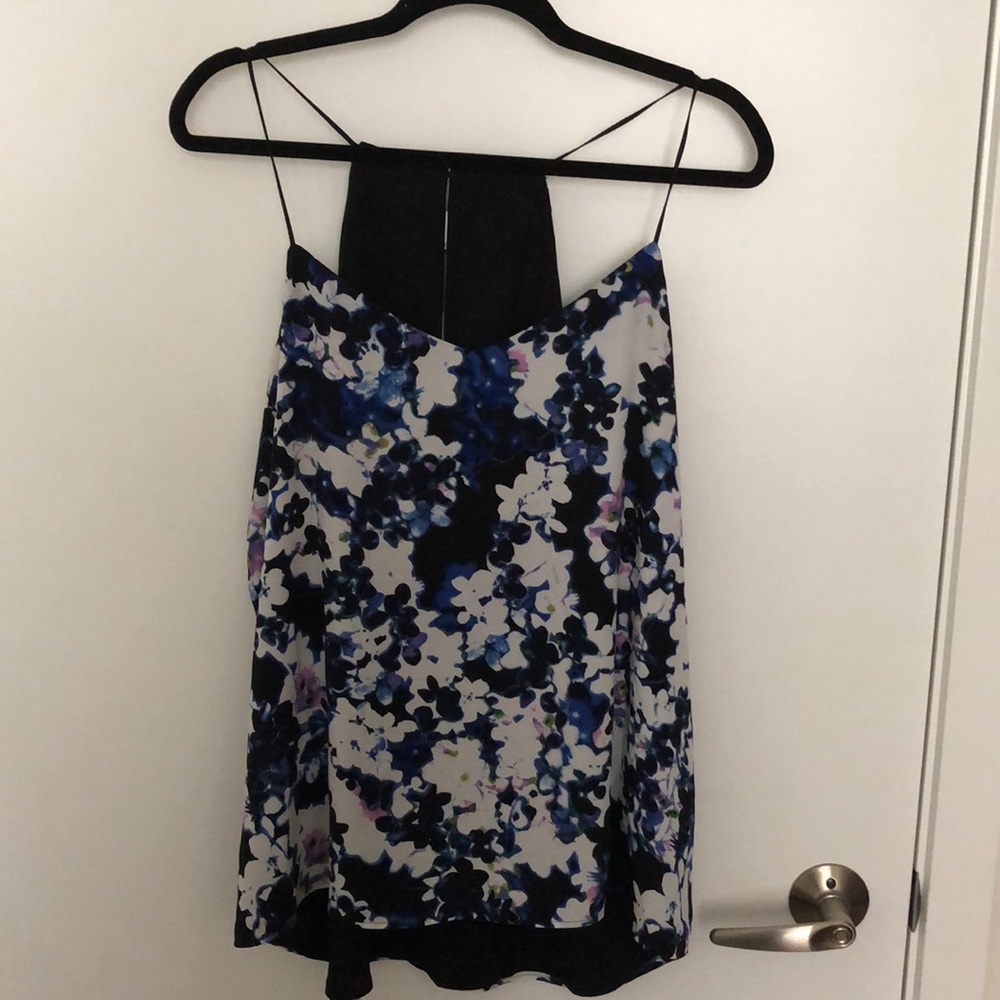 Express floral tank